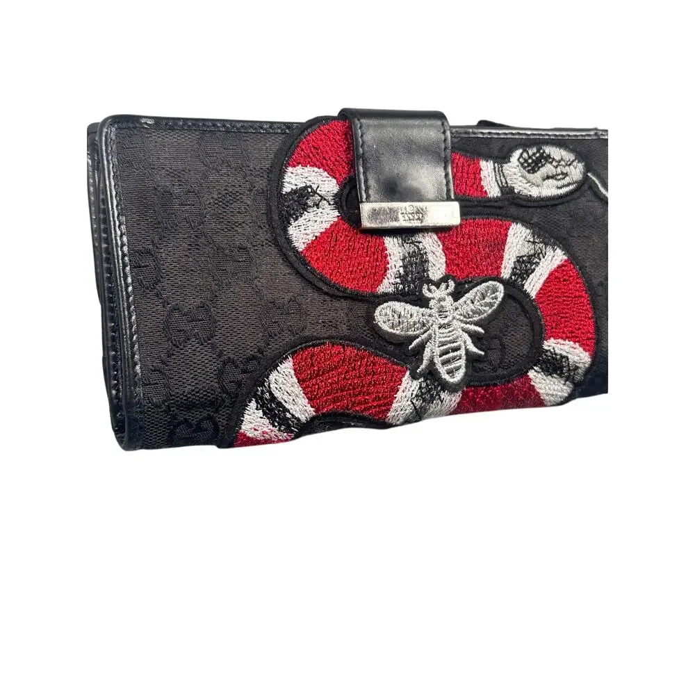 Gucci GG Monogram Canvas Leather Trim Bifold Wallet Kingsnake Bee Continental